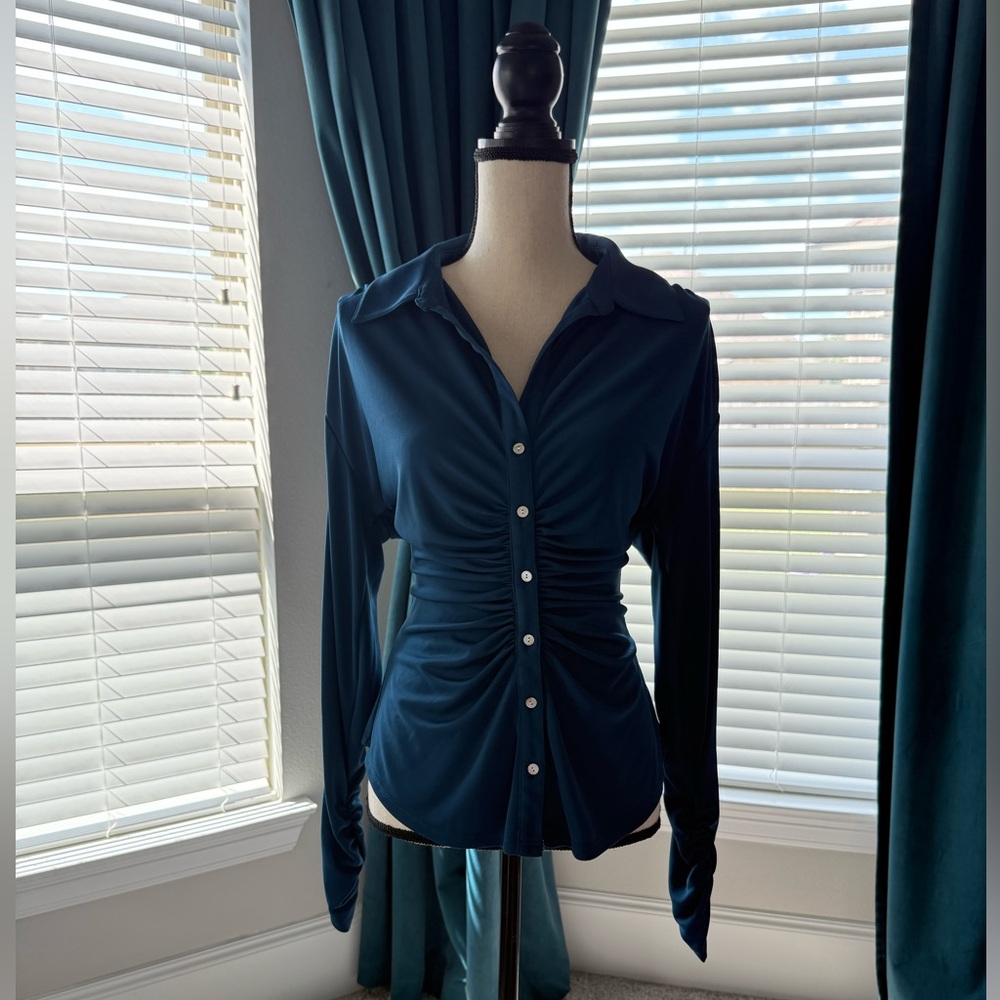 Cinq à Sept Teal Long Sleeve Button Down Blouse